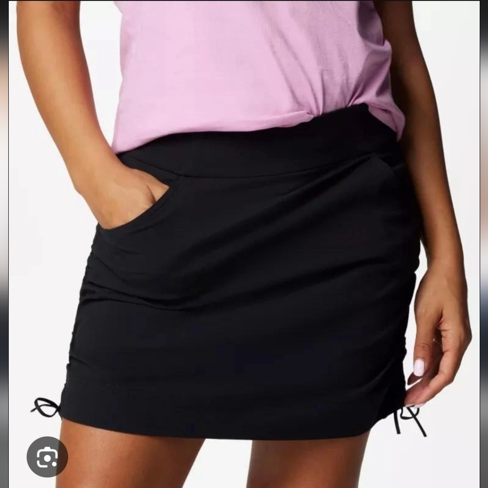 Columbia Black Omni-Shield Skirt-skort...size:XL - Picture 1 of 12